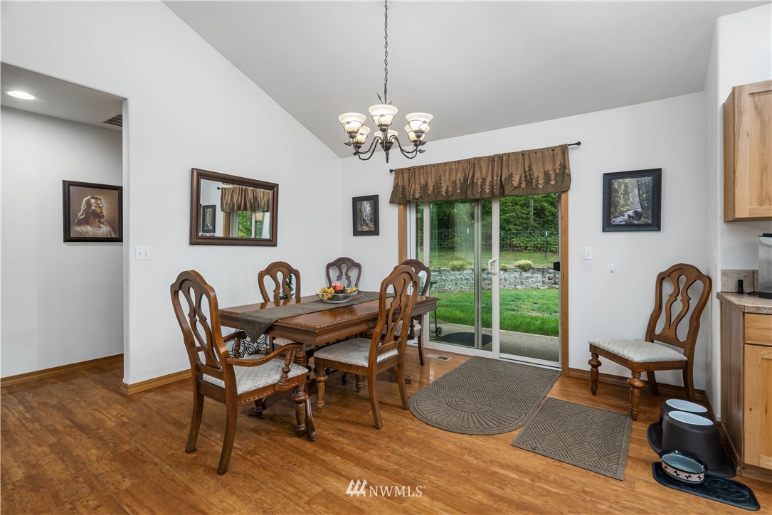 121 East Lighthouse Road Shelton, WA 98584 - Photo 6 of 39 Gallery Image 6