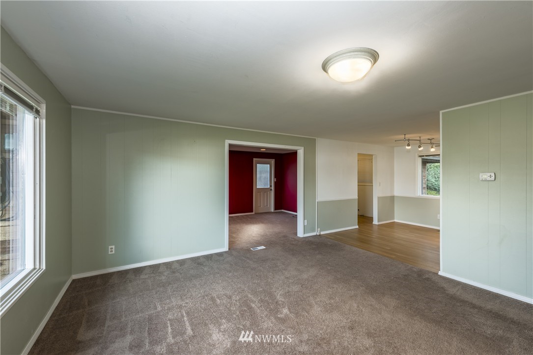4120 R Avenue Anacortes, WA 98221 - Photo 3 of 20 Gallery Image 3