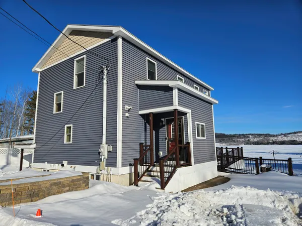 $895,000 | 5 Lake Shore Drive, Greene, ME 04236