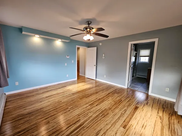 $895,000 | 5 Lake Shore Drive, Greene, ME 04236