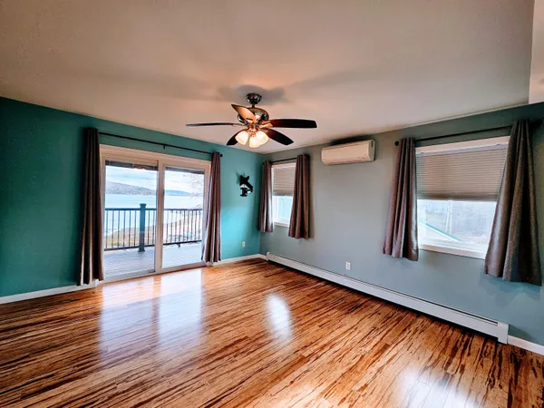 $895,000 | 5 Lake Shore Drive, Greene, ME 04236