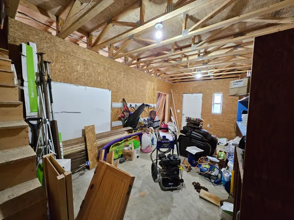 $895,000 | 5 Lake Shore Drive, Greene, ME 04236