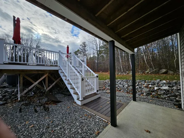 $895,000 | 5 Lake Shore Drive, Greene, ME 04236