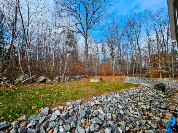 $895,000 | 5 Lake Shore Drive, Greene, ME 04236