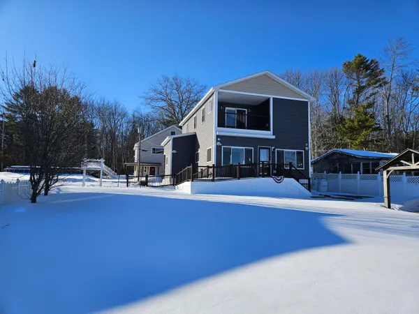 $895,000 | 5 Lake Shore Drive, Greene, ME 04236