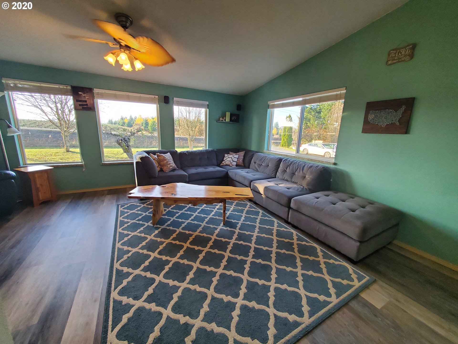 29710 Southeast Currin Road Estacada, OR 97023 - Photo 19 of 32 Gallery Image 19