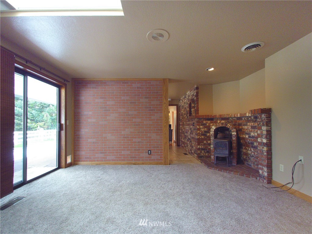 270 Stone Road Sequim, WA 98382 - Photo 13 of 25