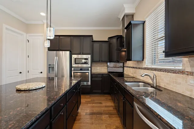 $650,000 | 1005 Highknoll Lane, Georgetown, TX 78628