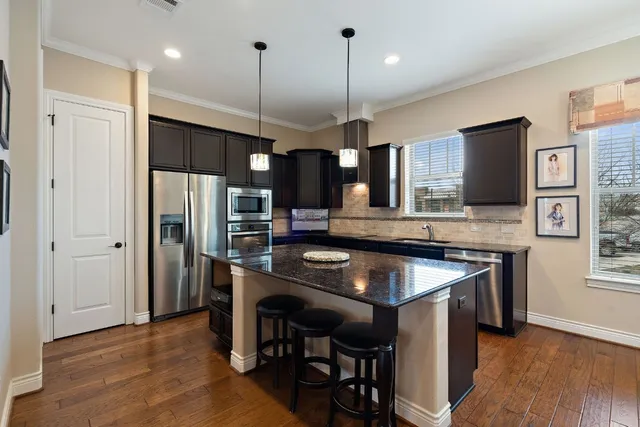 $650,000 | 1005 Highknoll Lane, Georgetown, TX 78628