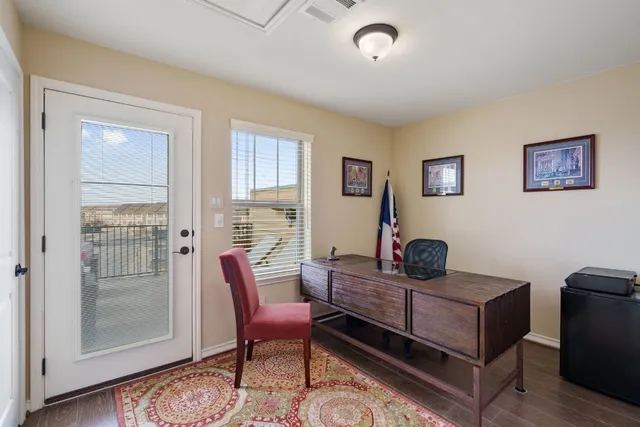 $650,000 | 1005 Highknoll Lane, Georgetown, TX 78628