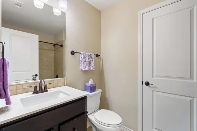 $650,000 | 1005 Highknoll Lane, Georgetown, TX 78628