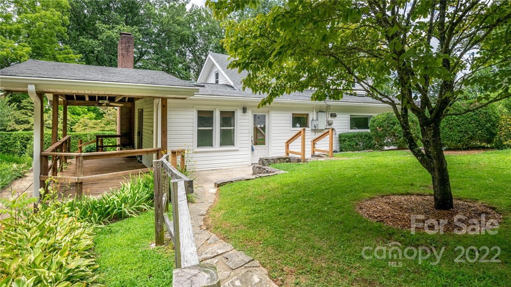 681 River Road Hendersonville, NC 28739 - Photo 3 of 45 Gallery Image 3