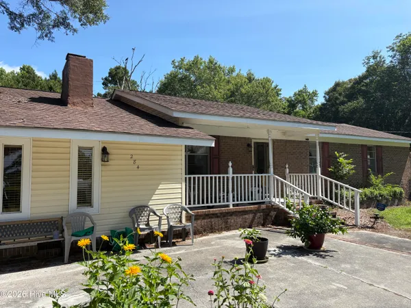 $250,000 | 284 Laurel Road, Beaufort, NC 28516