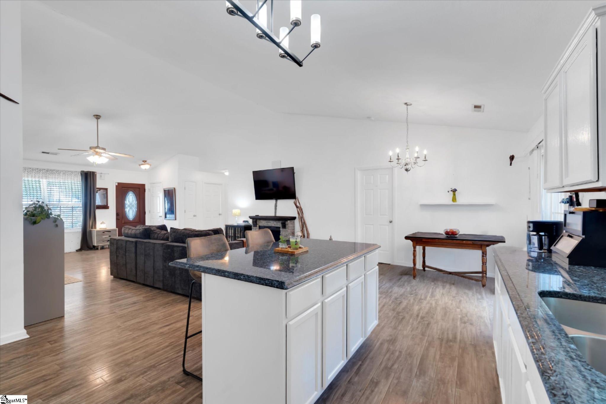201 Melrose Road Greenville, SC 29605 - Photo 13 of 29 Gallery Image 13