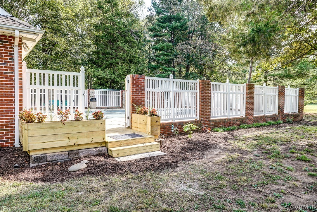 11040 Carriage Road Providence Forge, VA 23140 - Photo 45 of 48 Gallery Image 45