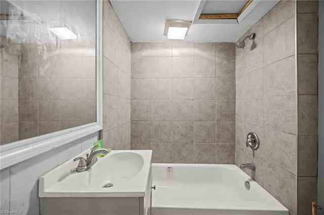 $215,000 | 112 Briggs Place, Unit A & B, High Point, NC 27262