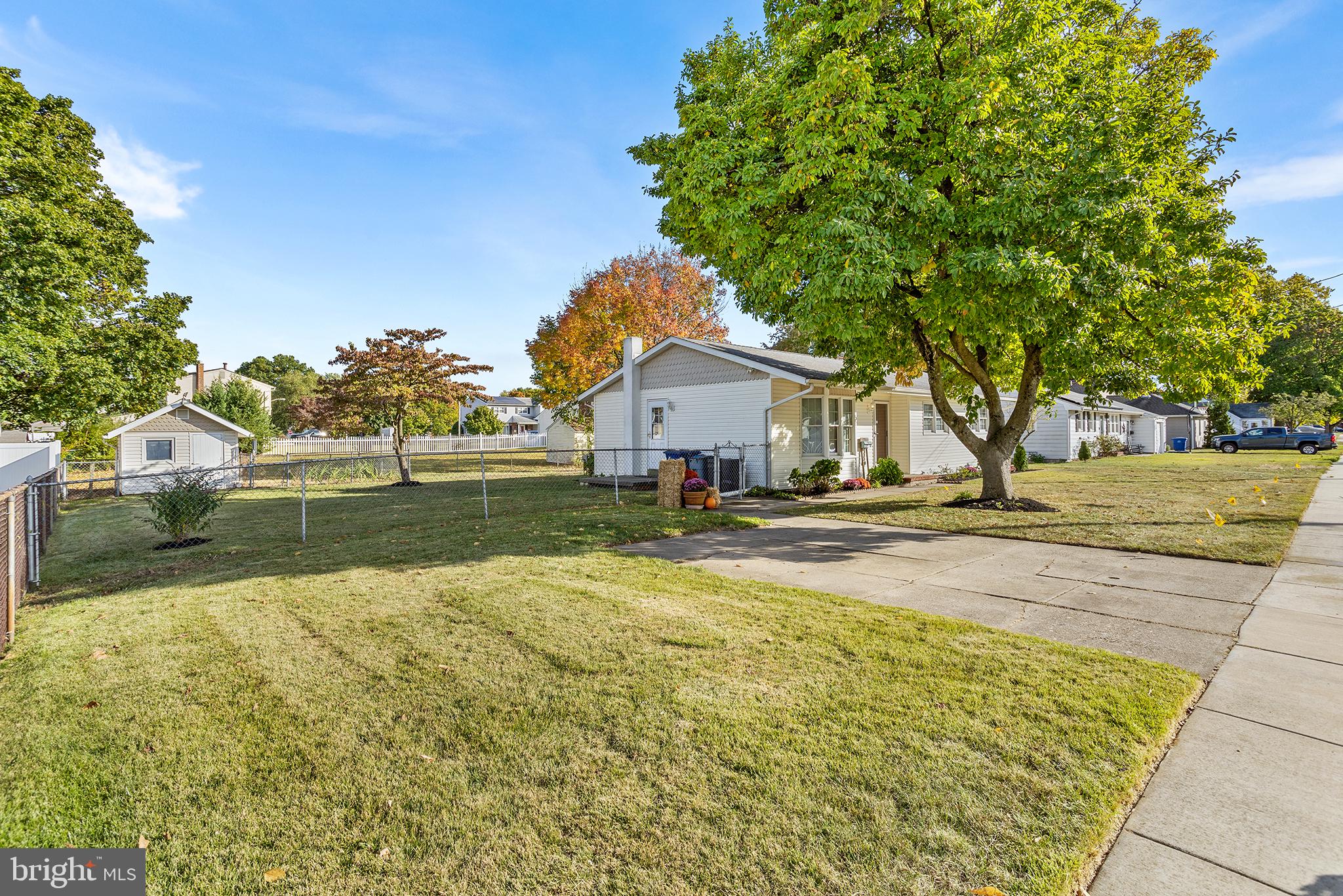 726 Walnut Street Florence, NJ 08518 - Photo 4 of 40