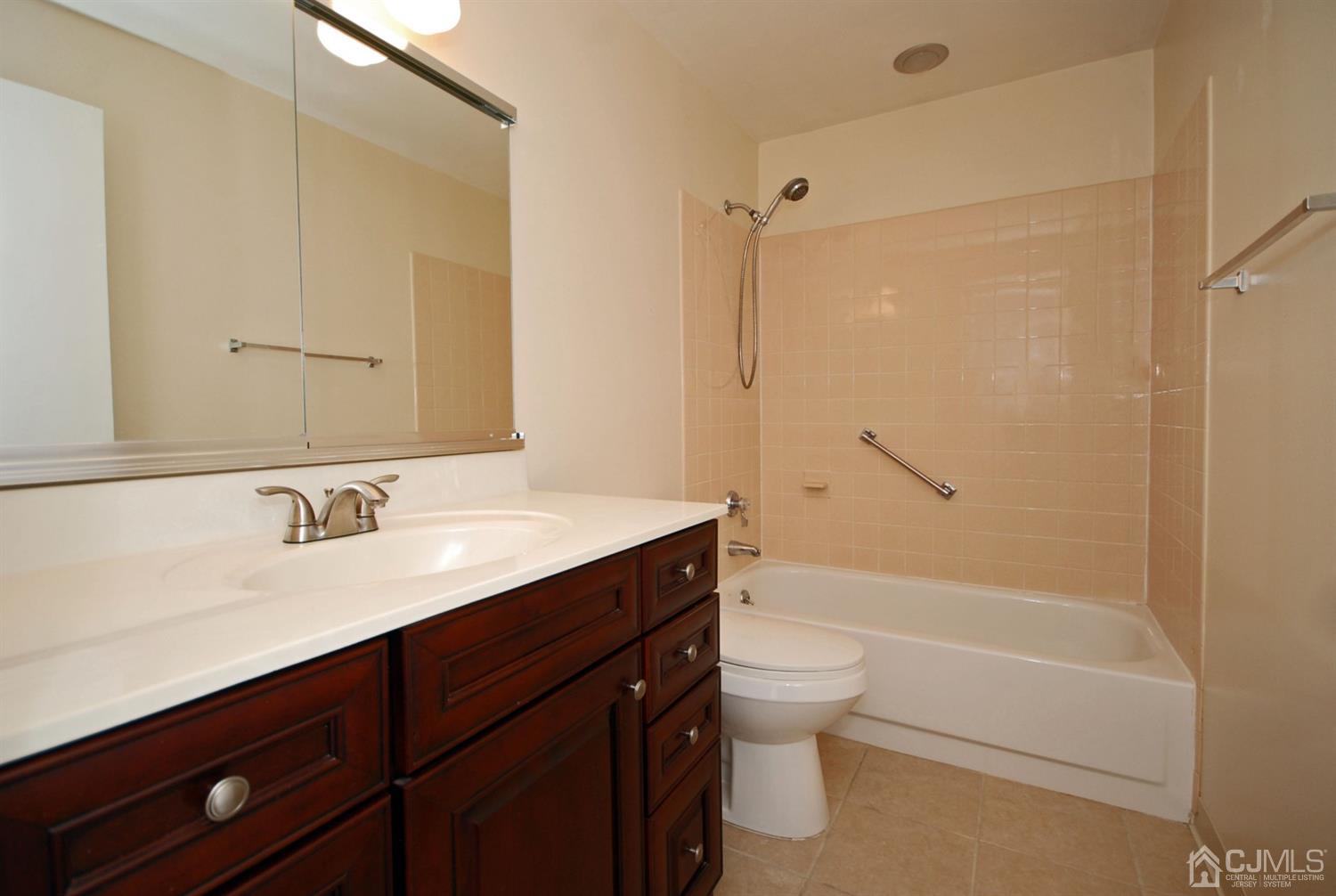 227B Convent Road, Unit A Monroe Township, NJ 08831 - Photo 12 of 27 Gallery Image 12