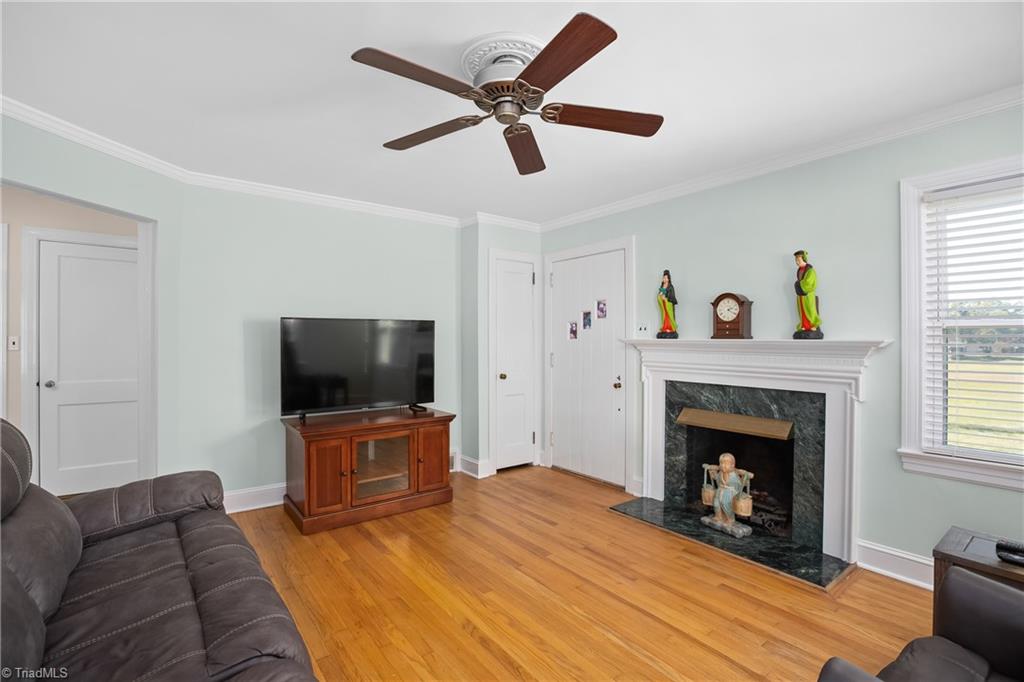 4935 Murray Road Winston-Salem, NC 27106 - Photo 10 of 40 Gallery Image 10