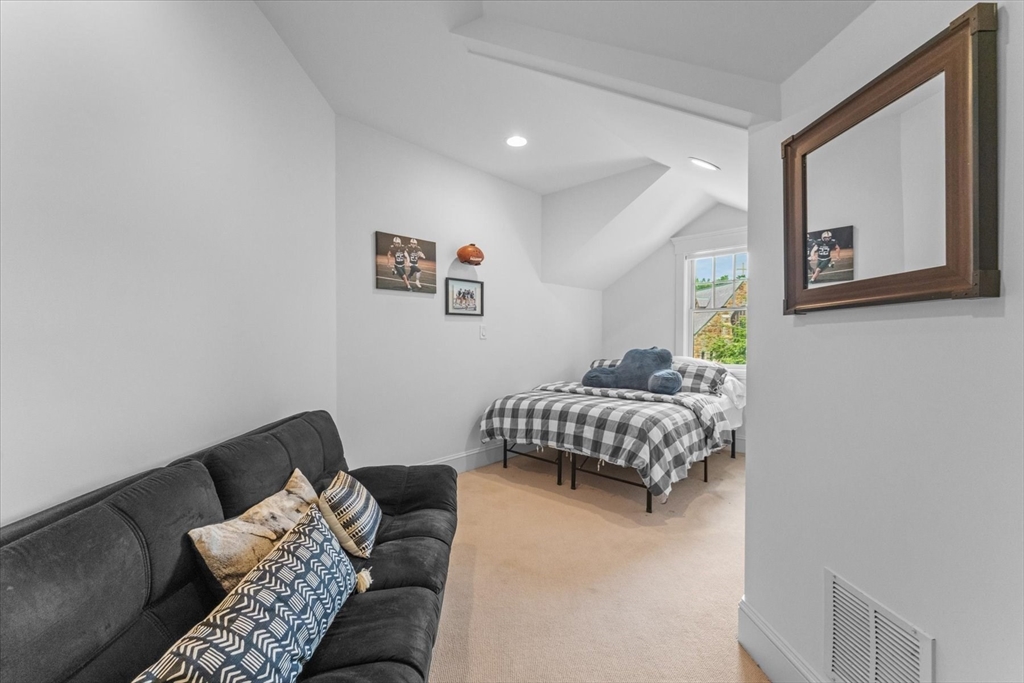 57 School Street, Unit 4 Manchester, MA 01944 - Photo 17 of 30