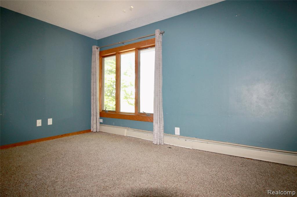 3515 Lahring Road Linden, MI 48451 - Photo 15 of 27