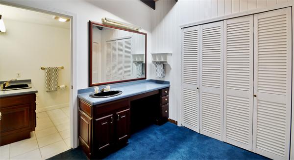 8 Plummer Road Boxford, MA 01921 - Photo 17 of 27 a kitchen with a stove and a window