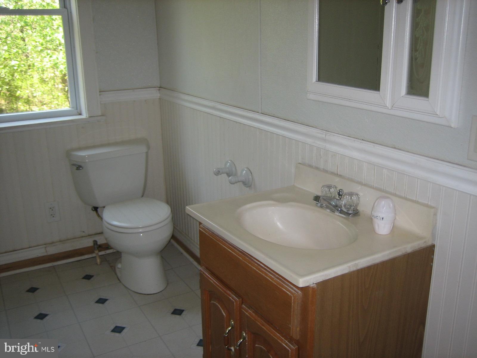 64 High Street Colora, MD 21917 - Photo 11 of 13 Bath