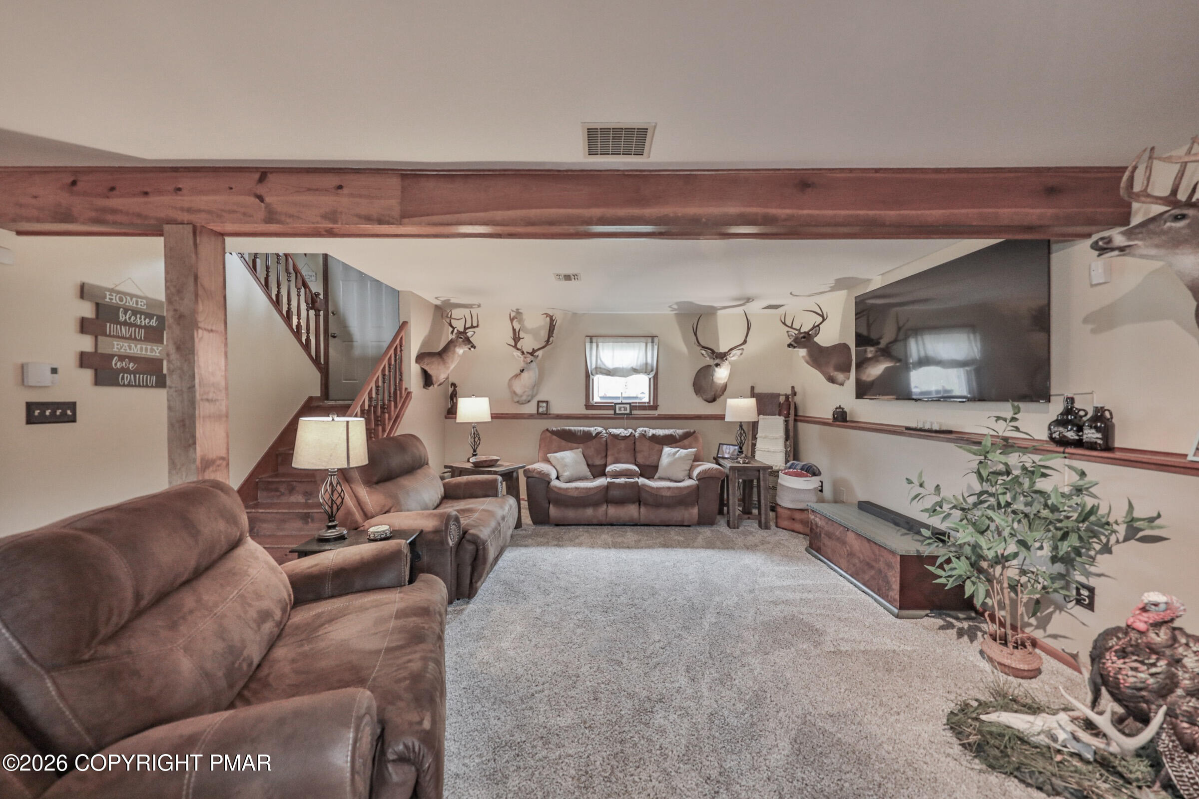 1040 Stagecoach Road West Lehighton, PA 18235 - Photo 31 of 76 Family Room (2)