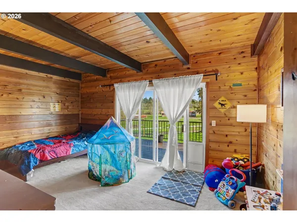 $935,000 | 9915 Marquam Circle, Molalla, OR 97038