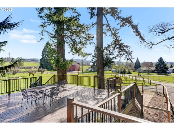 $935,000 | 9915 Marquam Circle, Molalla, OR 97038