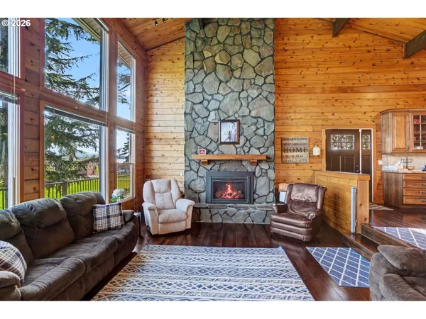 $935,000 | 9915 Marquam Circle, Molalla, OR 97038