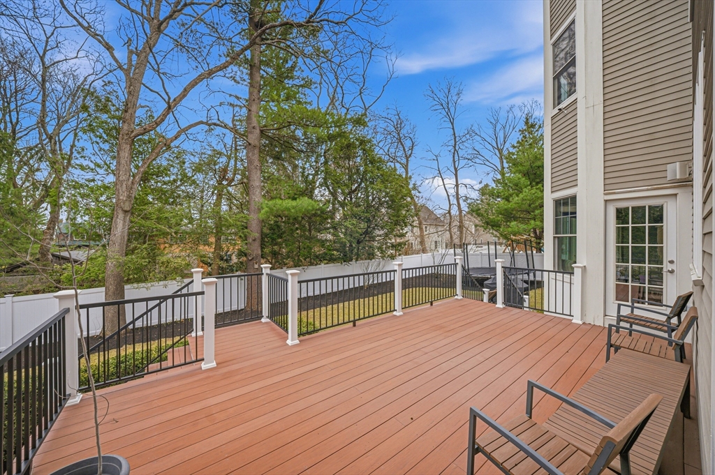 24 Normandy Road Lexington, MA 02421 - Photo 5 of 42