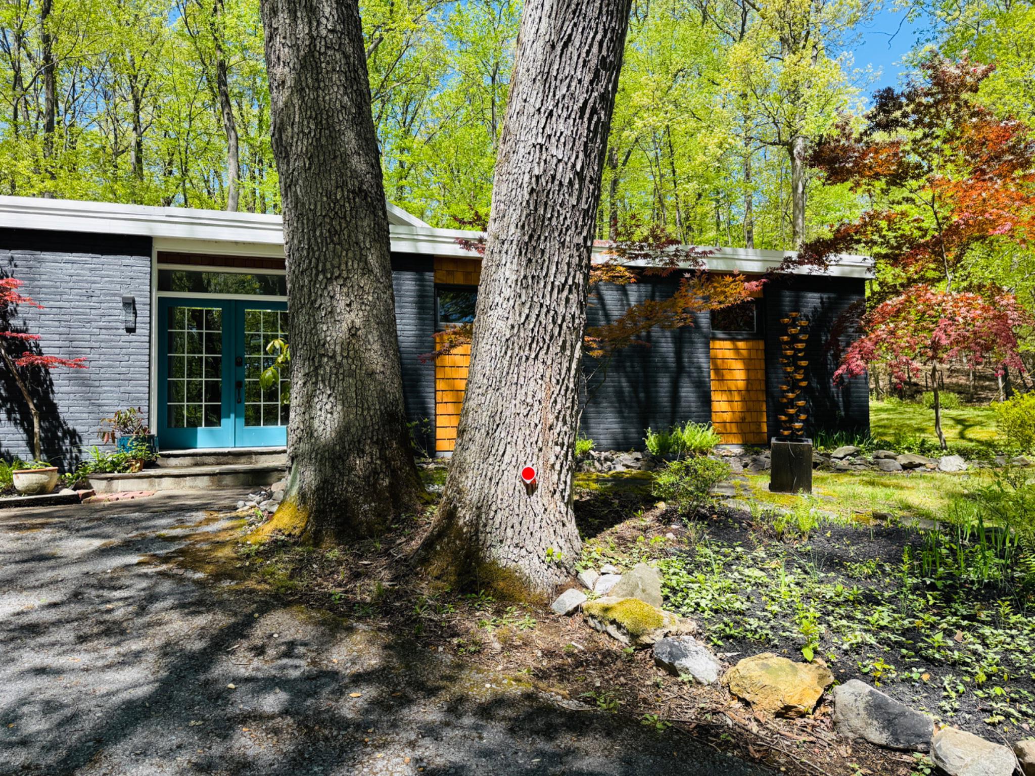 4660 Oley Turnpike Road Reading, PA 19606 - Photo 3 of 13