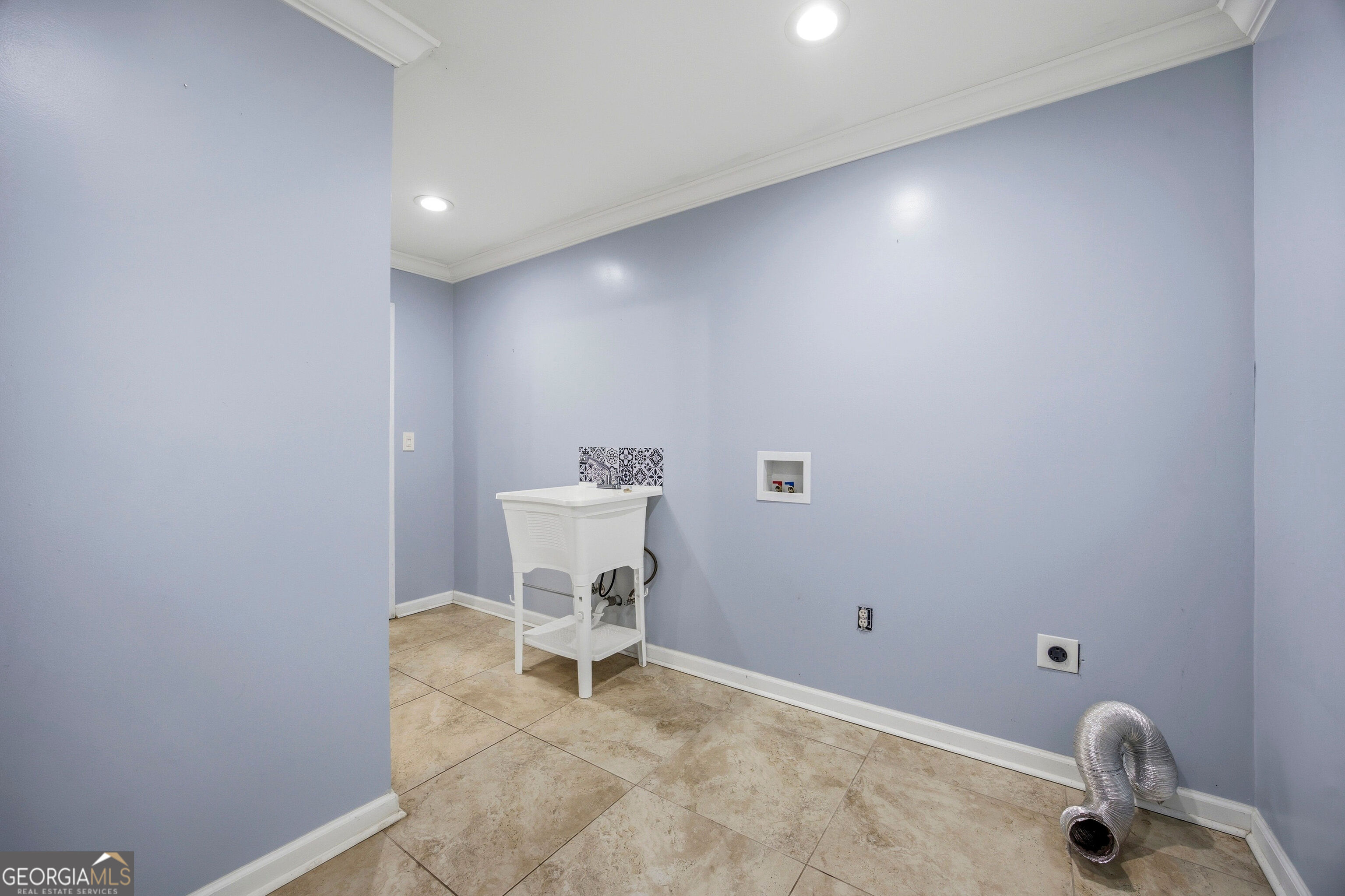 1761 Highway 16 Jackson, GA 30233 - Photo 10 of 25