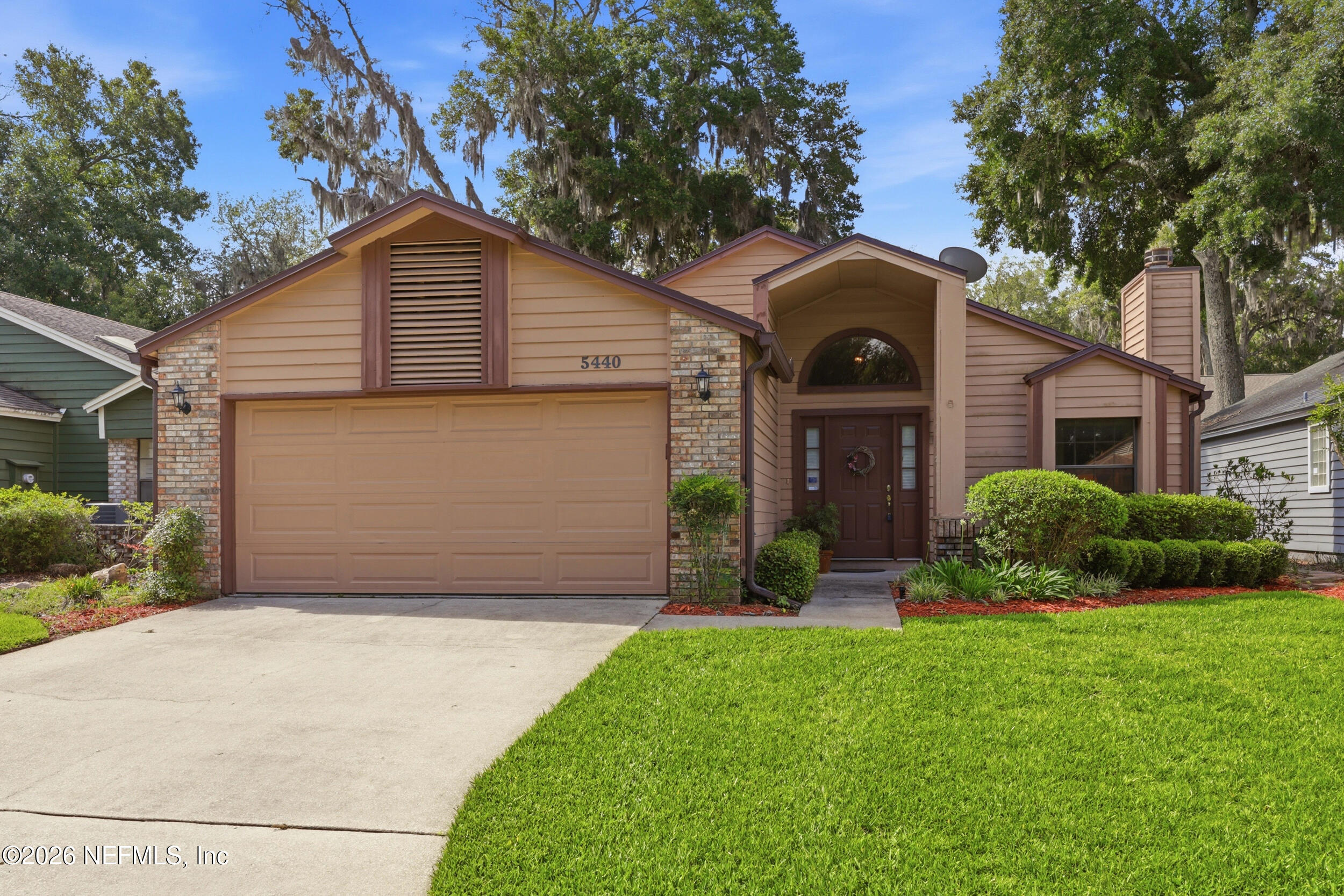 5440 Fort Caroline Road Jacksonville, FL 32277 - Photo 2 of 56 45_the real estateographers_044