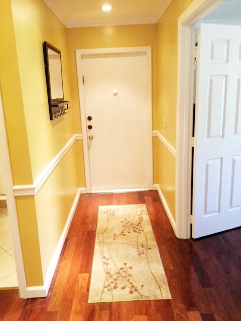 9280 Sable Ridge Circle, Unit B Boca Raton, FL 33428 - Photo 18 of 25 Entry Hall