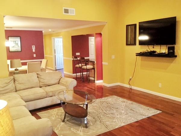 9280 Sable Ridge Circle, Unit B Boca Raton, FL 33428 - Photo 5 of 25 Living Area