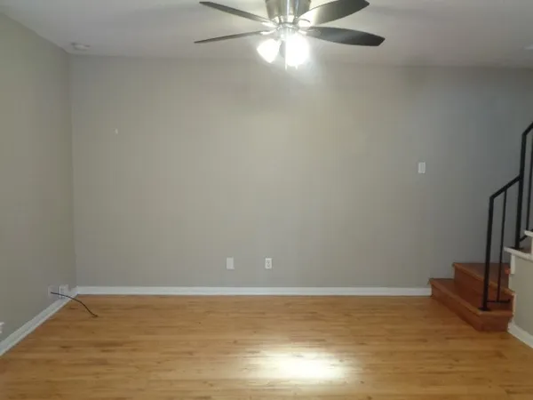 $1,395 | 2225 Mimosa Drive, Unit 6, Houston, TX 77019