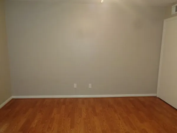 $1,395 | 2225 Mimosa Drive, Unit 6, Houston, TX 77019