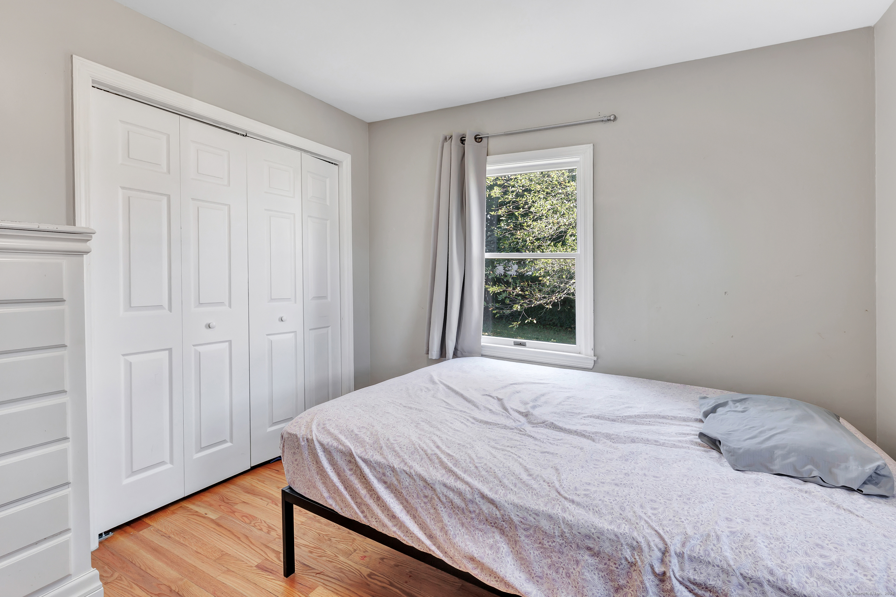 574 Thorme Street Bridgeport, CT 06606 - Photo 17 of 28