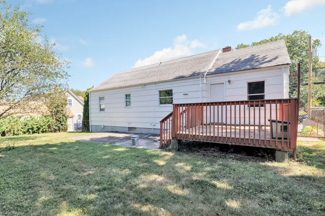 $374,900 | 574 Thorme Street, Bridgeport, CT 06606