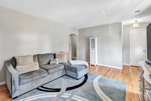 $374,900 | 574 Thorme Street, Bridgeport, CT 06606