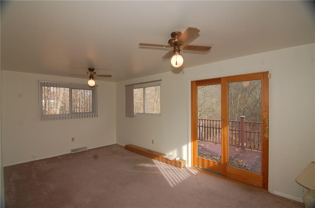 10 McMichael Road Carnegie, PA 15106 - Photo 11 of 25 Gallery Image 11