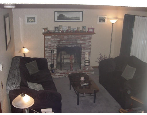 77 Arbor Road Lowell, MA 01852 - Photo 8 of 9 Gallery Image 8