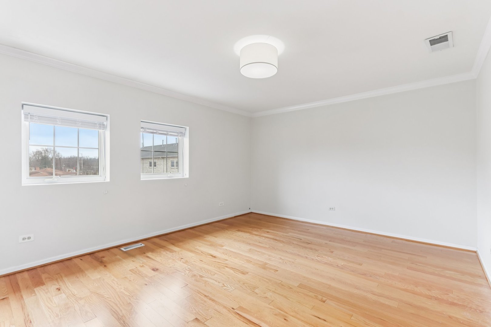 183 East River Road, Unit C5 Des Plaines, IL 60016 - Photo 18 of 35