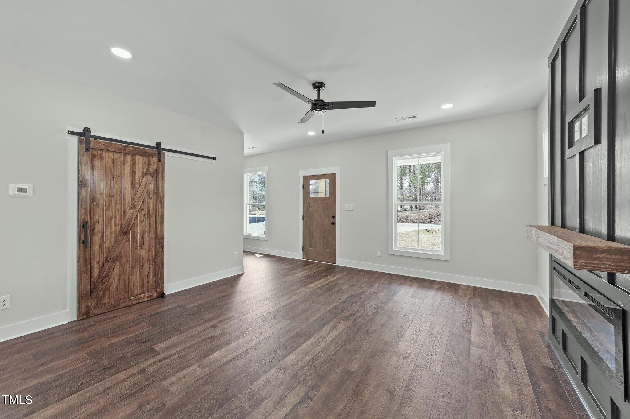 1019 Thompson Road Four Oaks, NC 27524 - Photo 4 of 38 21-web-or-mls-VB4A5733