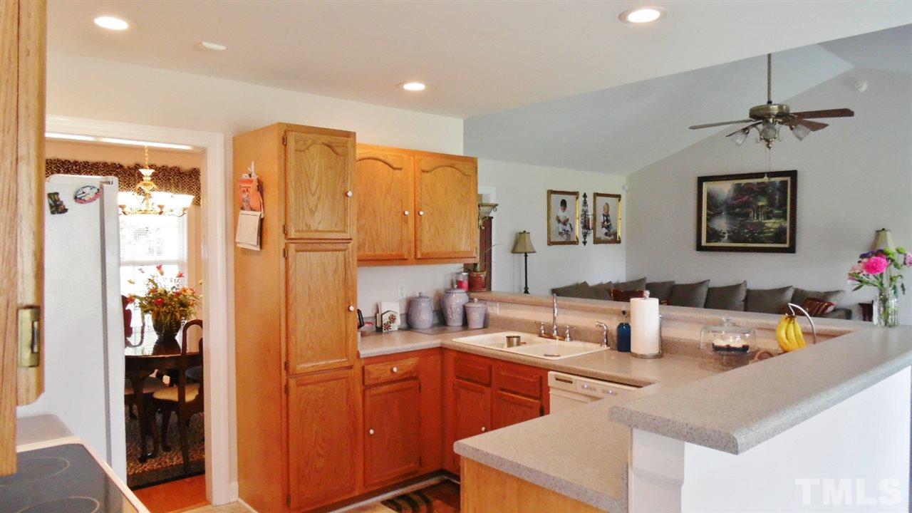 1726 Johnson Road Burlington, NC 27217 - Photo 12 of 25 Gallery Image 12