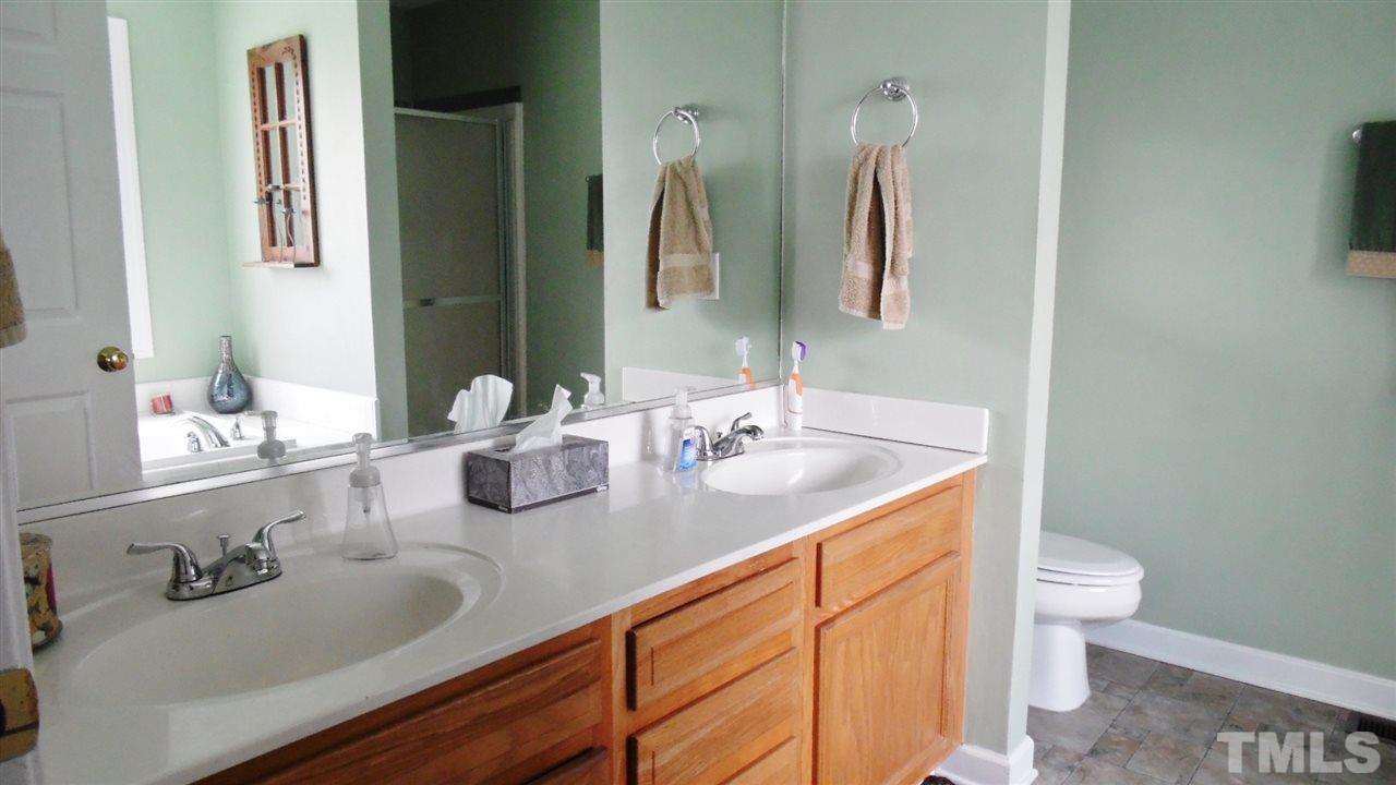 1726 Johnson Road Burlington, NC 27217 - Photo 21 of 25 Gallery Image 21