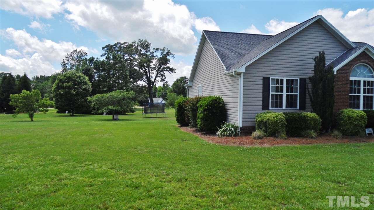 1726 Johnson Road Burlington, NC 27217 - Photo 4 of 25 Gallery Image 4