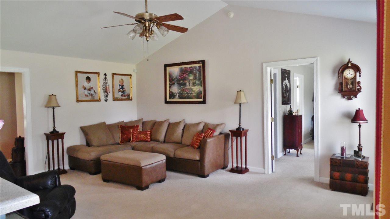 1726 Johnson Road Burlington, NC 27217 - Photo 8 of 25 Gallery Image 8